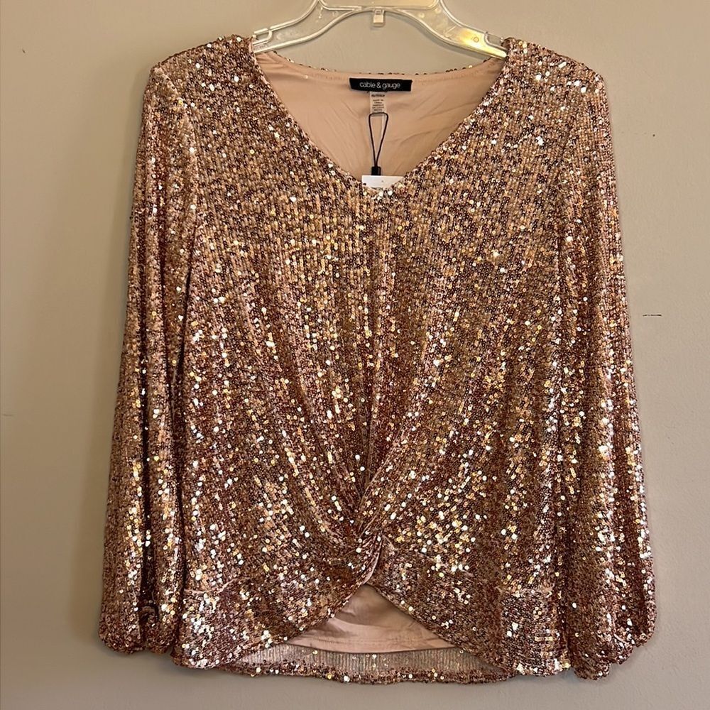 NWT Cable & Gauge Gold Sequin Twist Front Blouse - Size XS